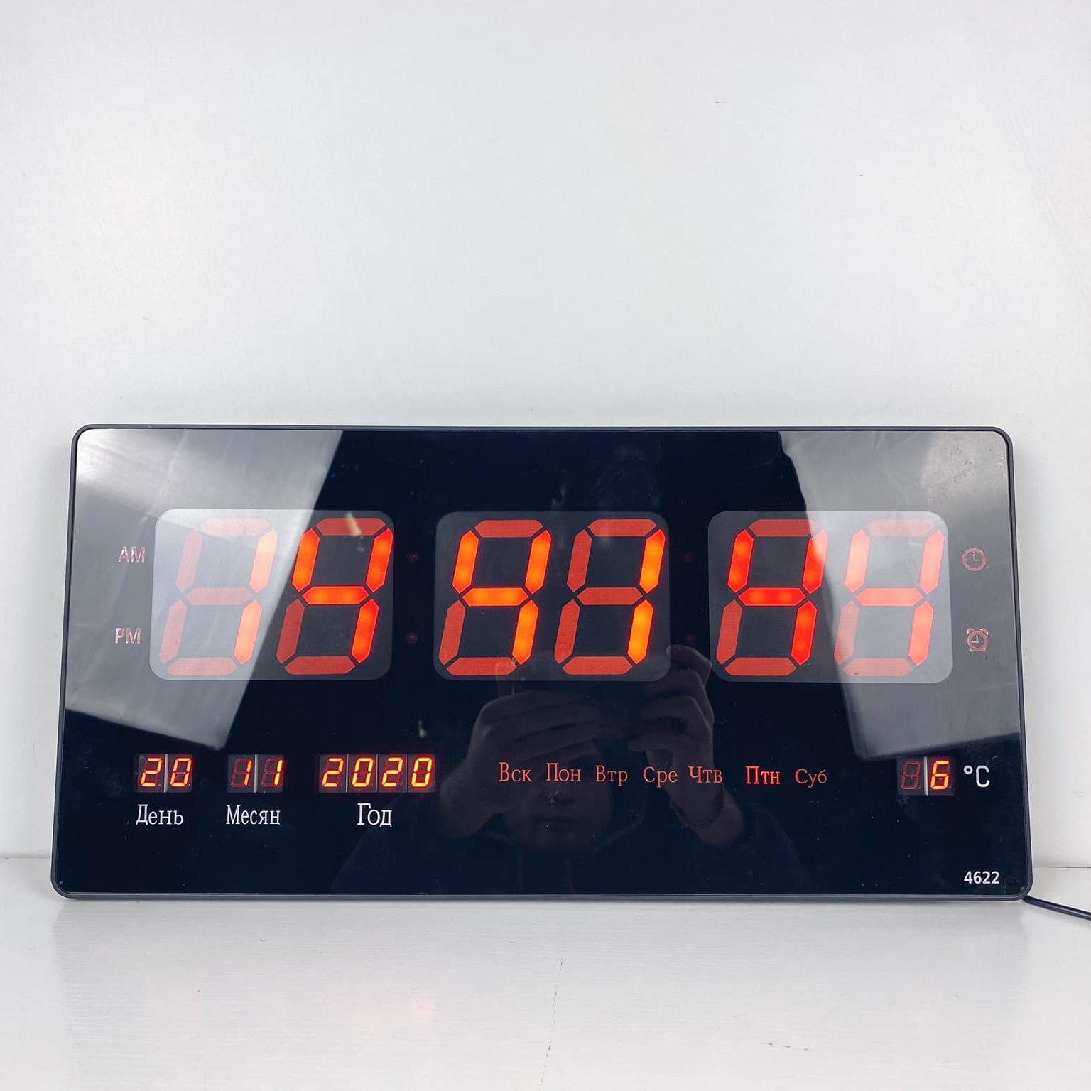 Годинник електронний великий з датами WH-013