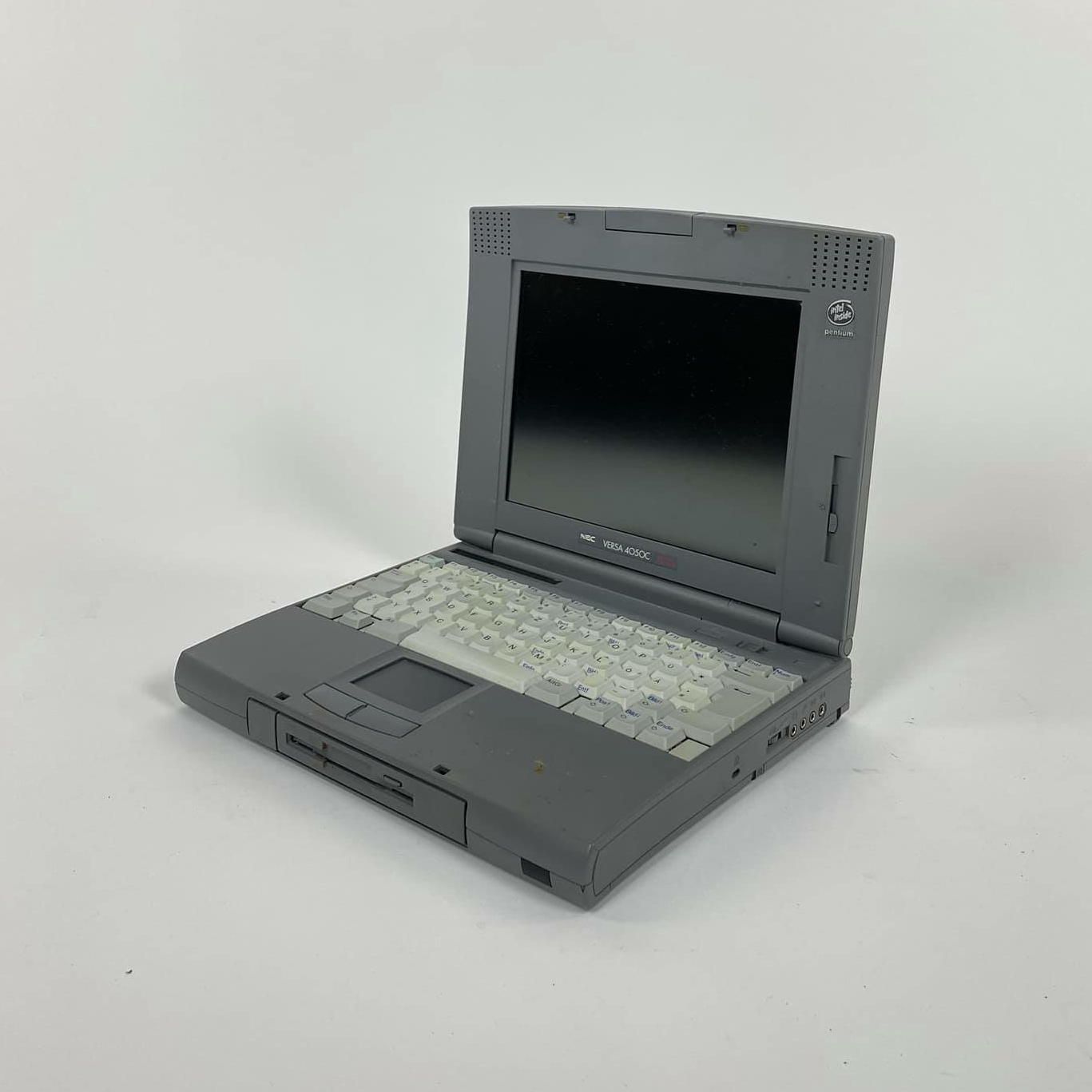 Ноутбук 80-х OT-009