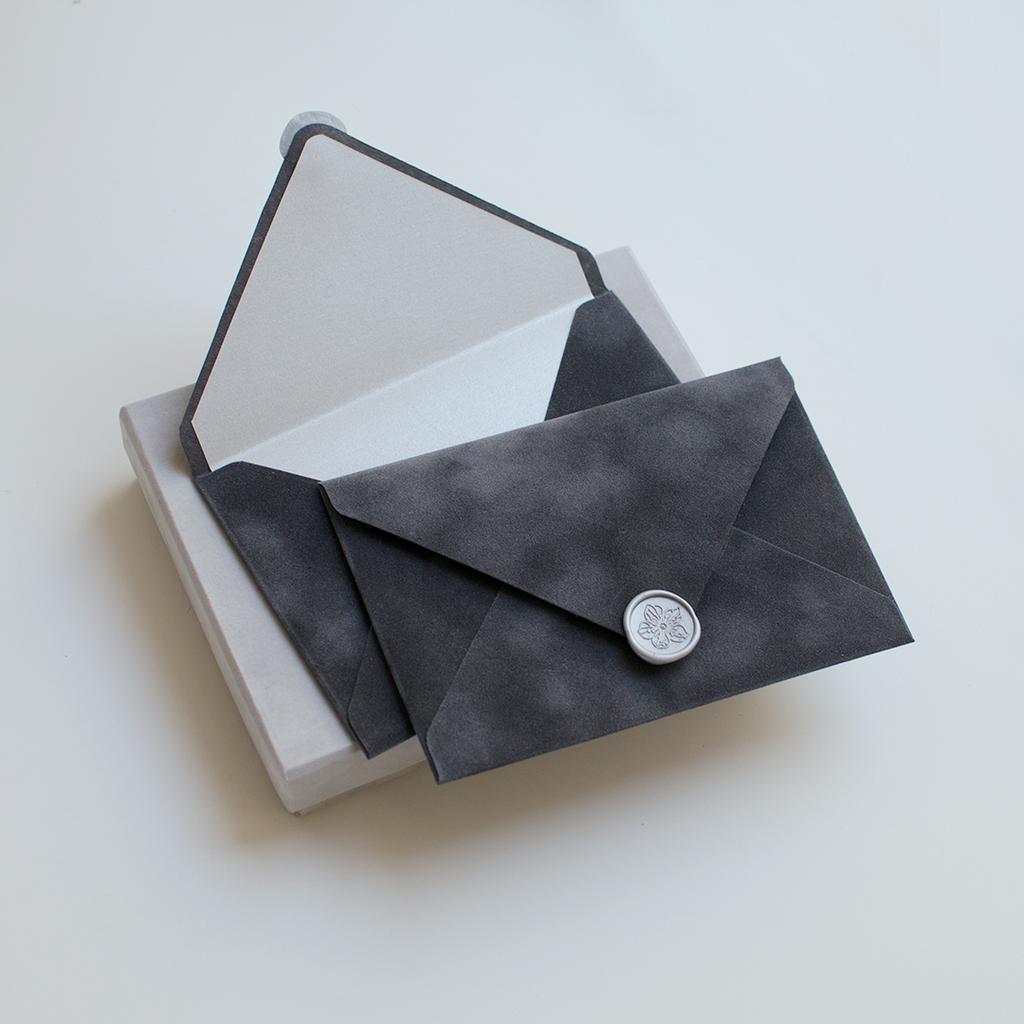 Конверт бархатний АНТРАЦИТ