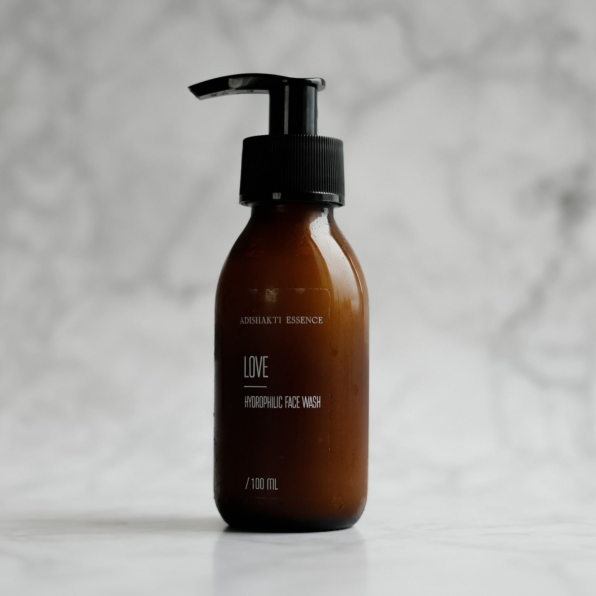 Гидрофильное масло для умывания LOVE для всех типов кожи [50 мл, 100 мл]