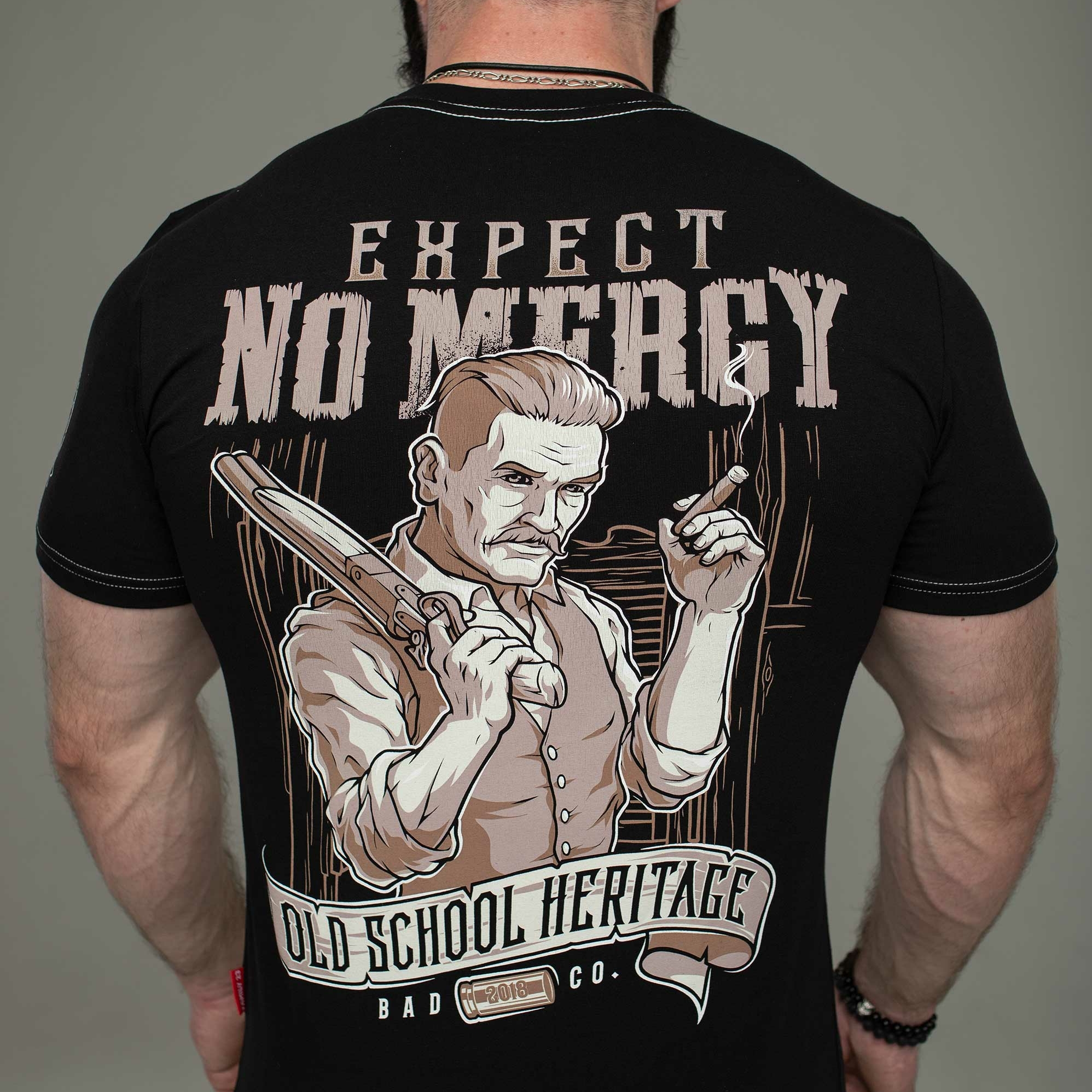 Футболка Expect No Mercy