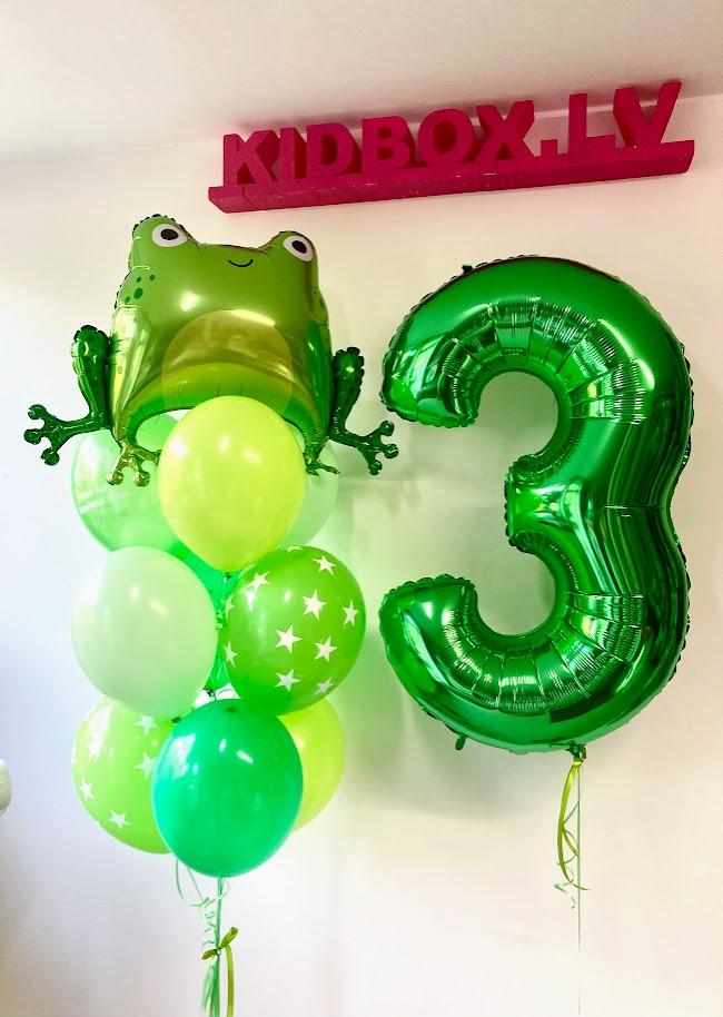 Balonu kompozīcija 32