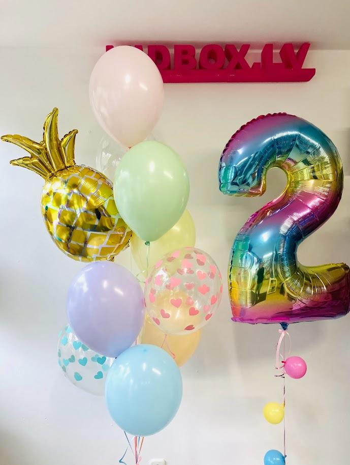 Balonu kompozīcija 58