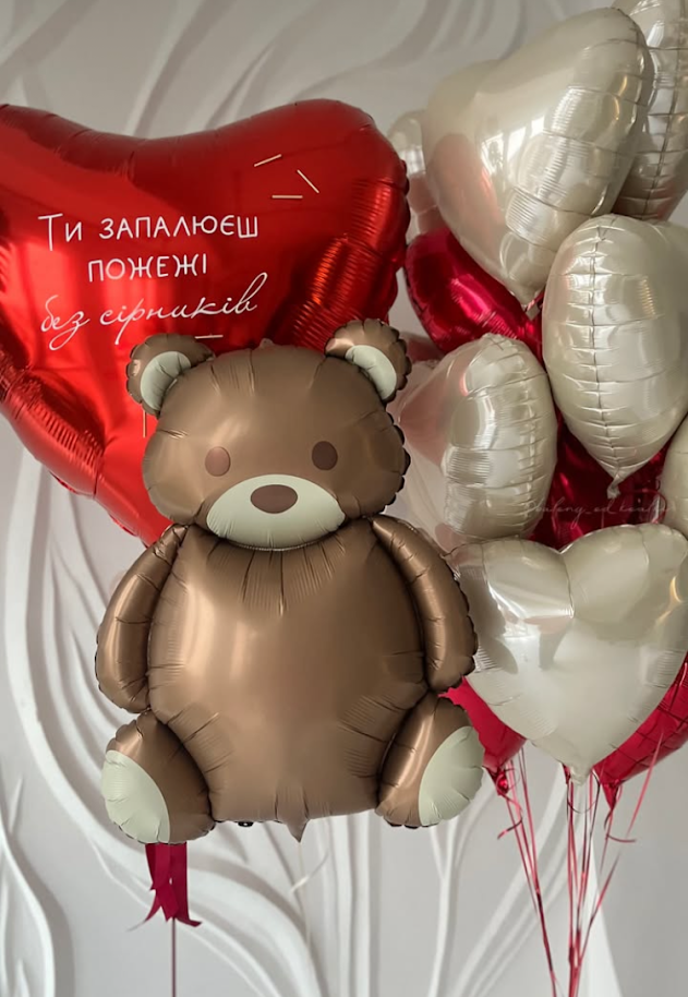 Balonu kompozīcija "Bear Foil Hearts+Big heart"