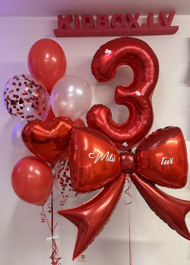 Balonu kompozīcija 121