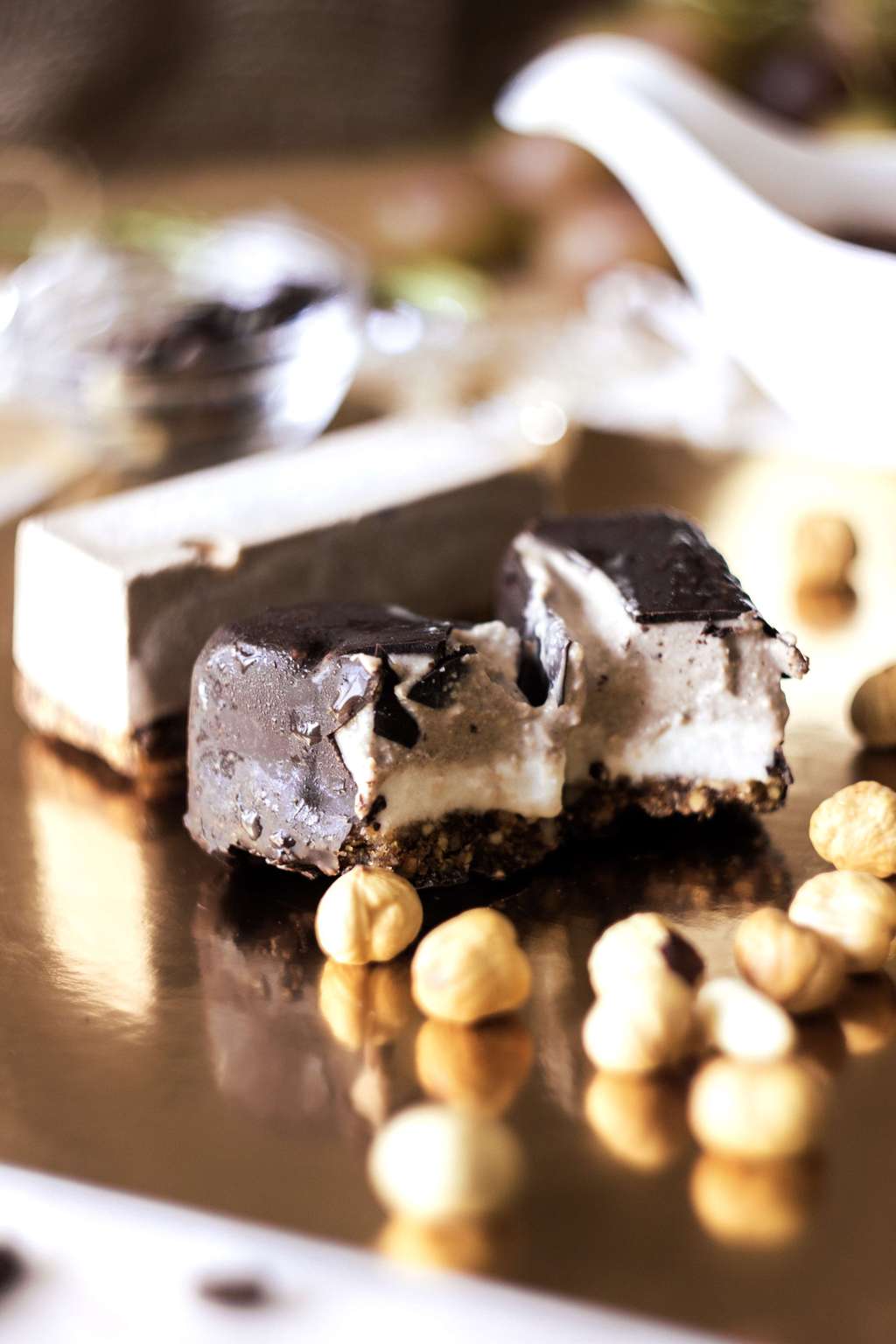 Батончик з  фундуком