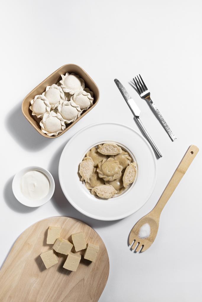 Безглютенові вареники з сиром тофу (солодкі)