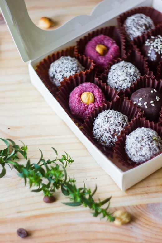 Асорті raw-цукерок (12 штук)