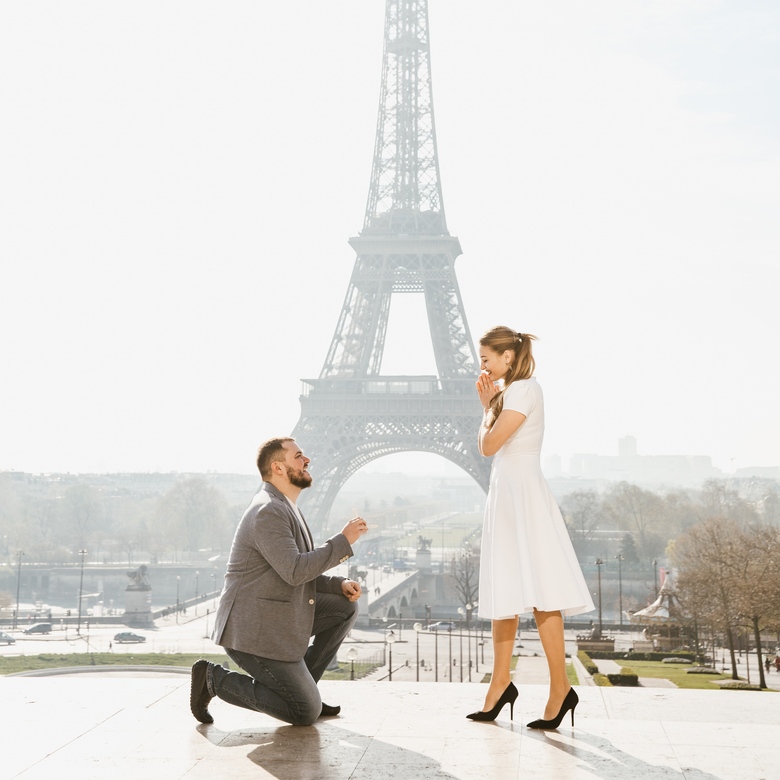 SHORT PROPOSAL PHOTO SESSION