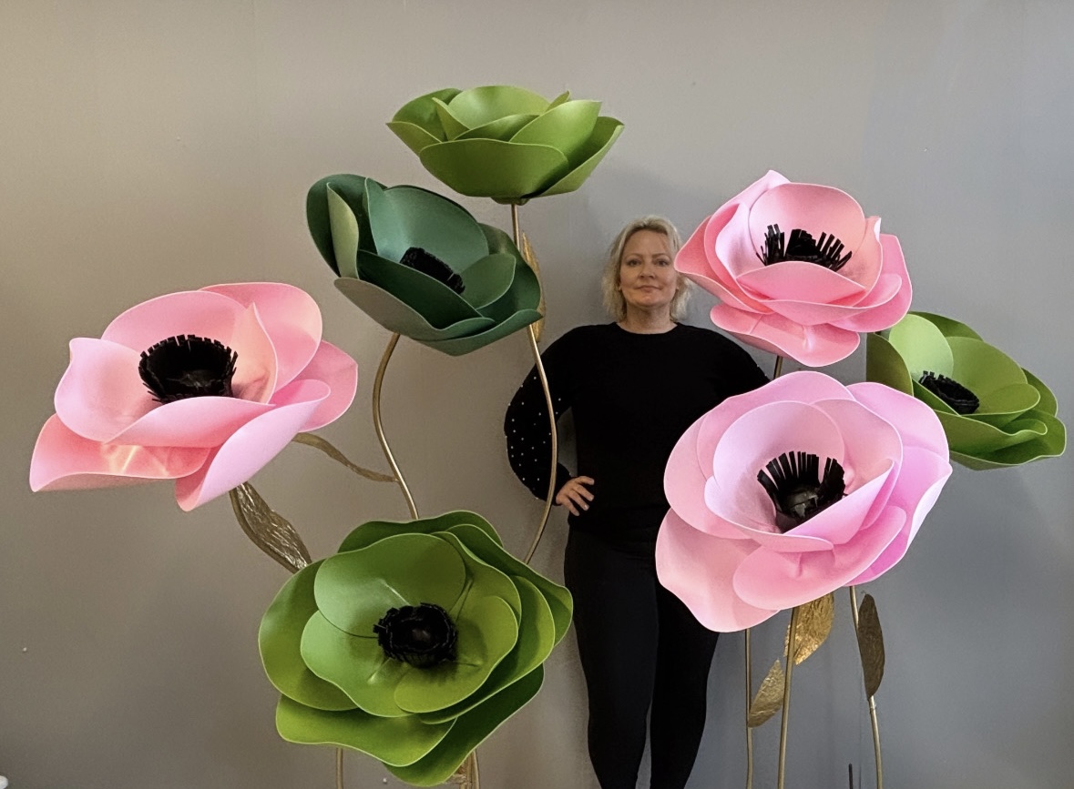 Rental Set #18   "POPPY WIZARD"