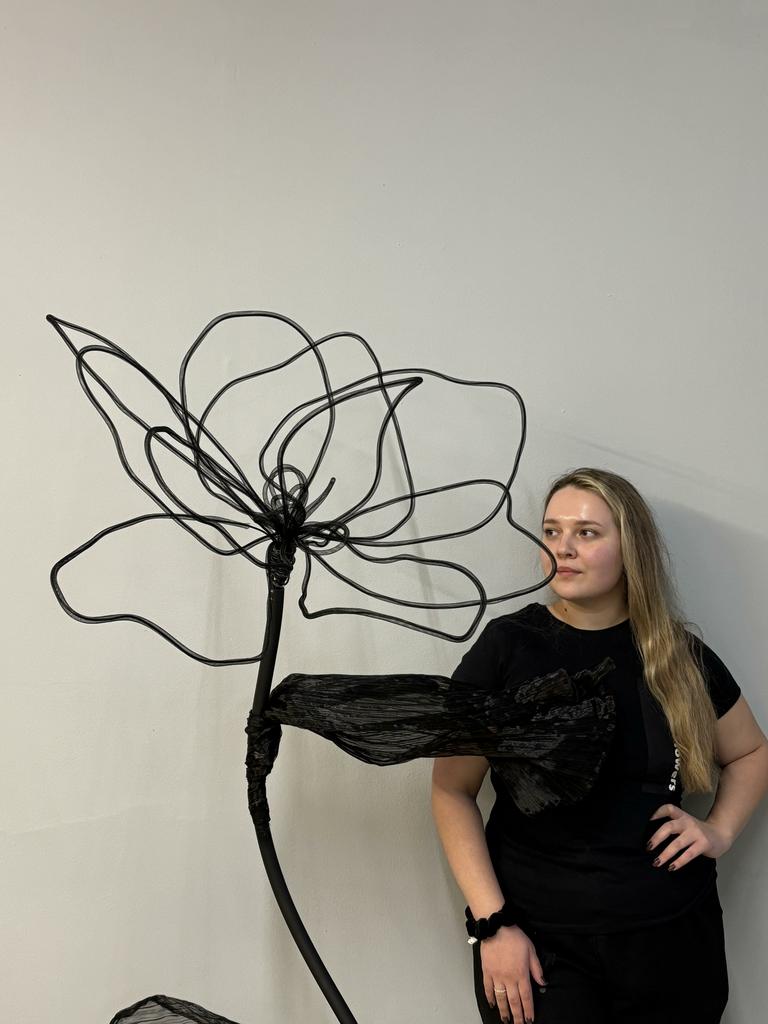 WIRE FLOWER