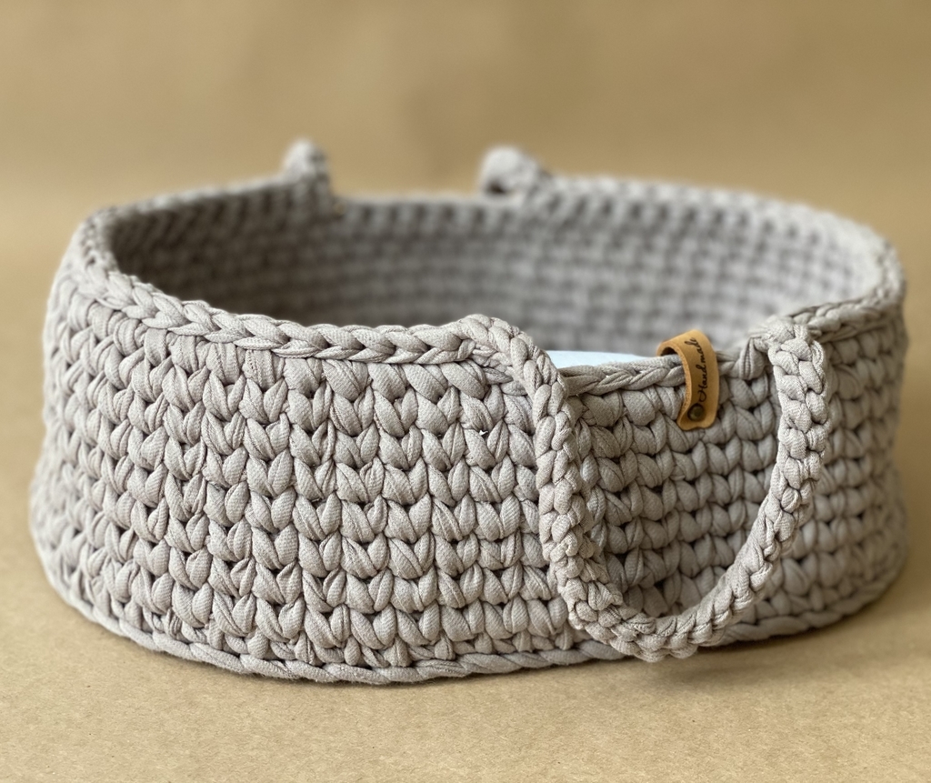 Knitted Doll Basket Big