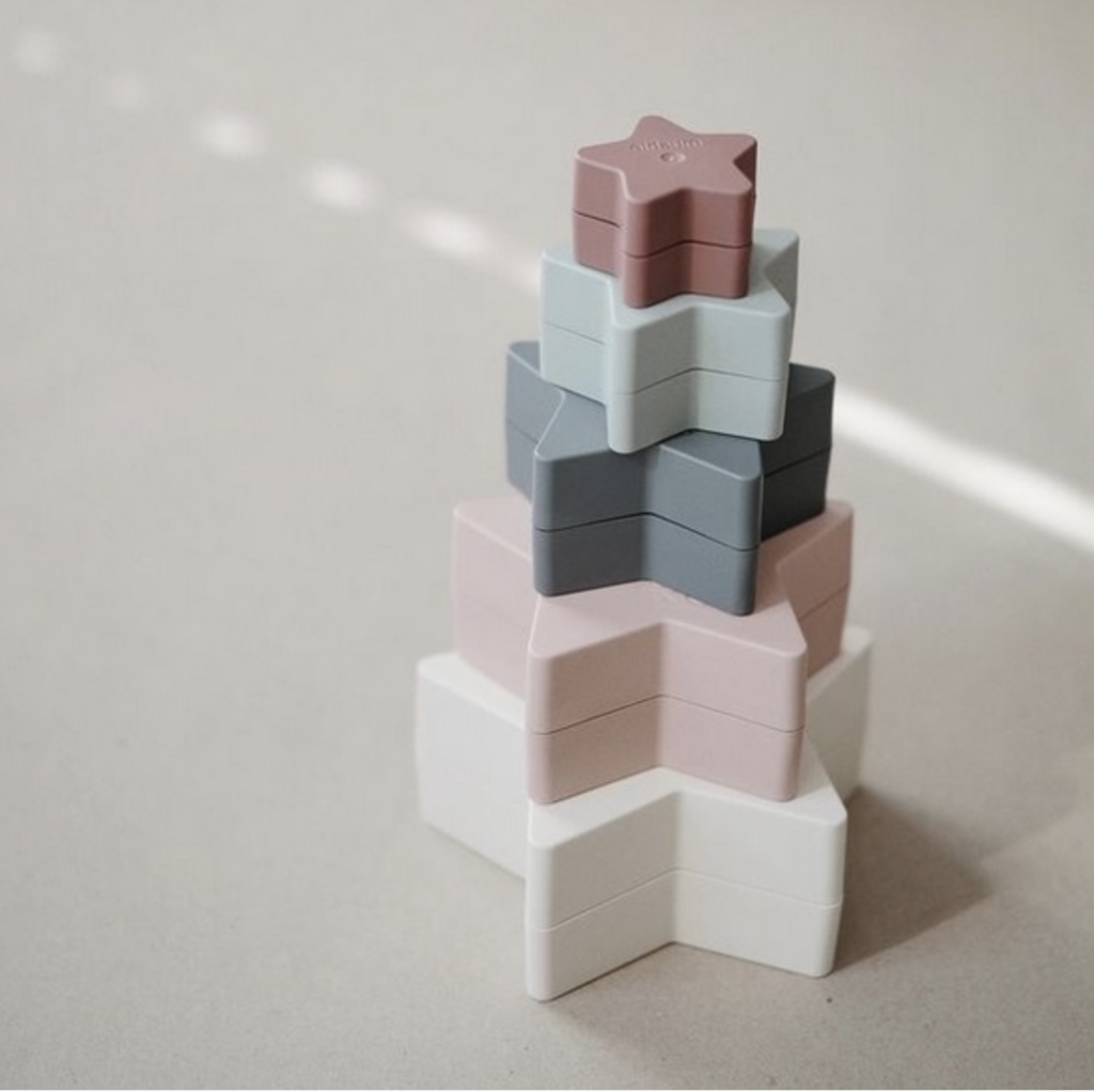 Mushie Nesting Stars