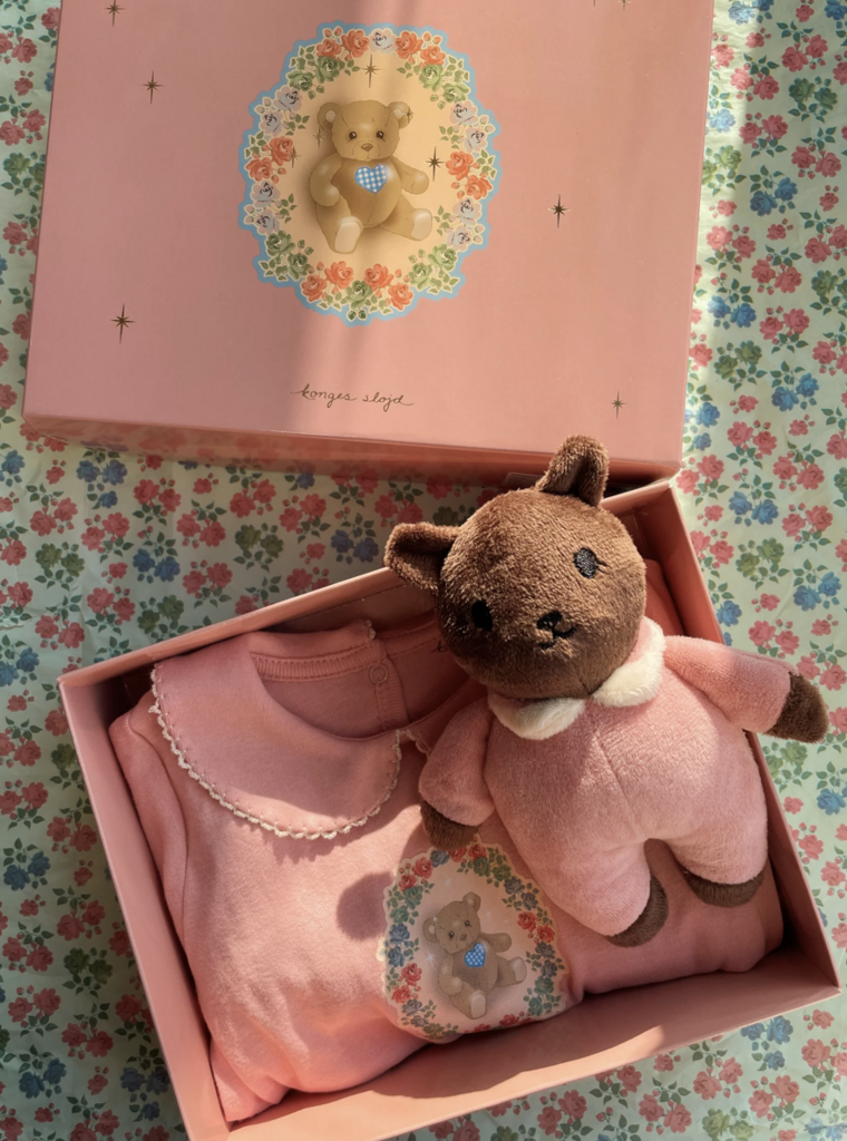 Baby Gift Set Incl Onsie and Teddy - Coty picot Mellow rose - choose a size