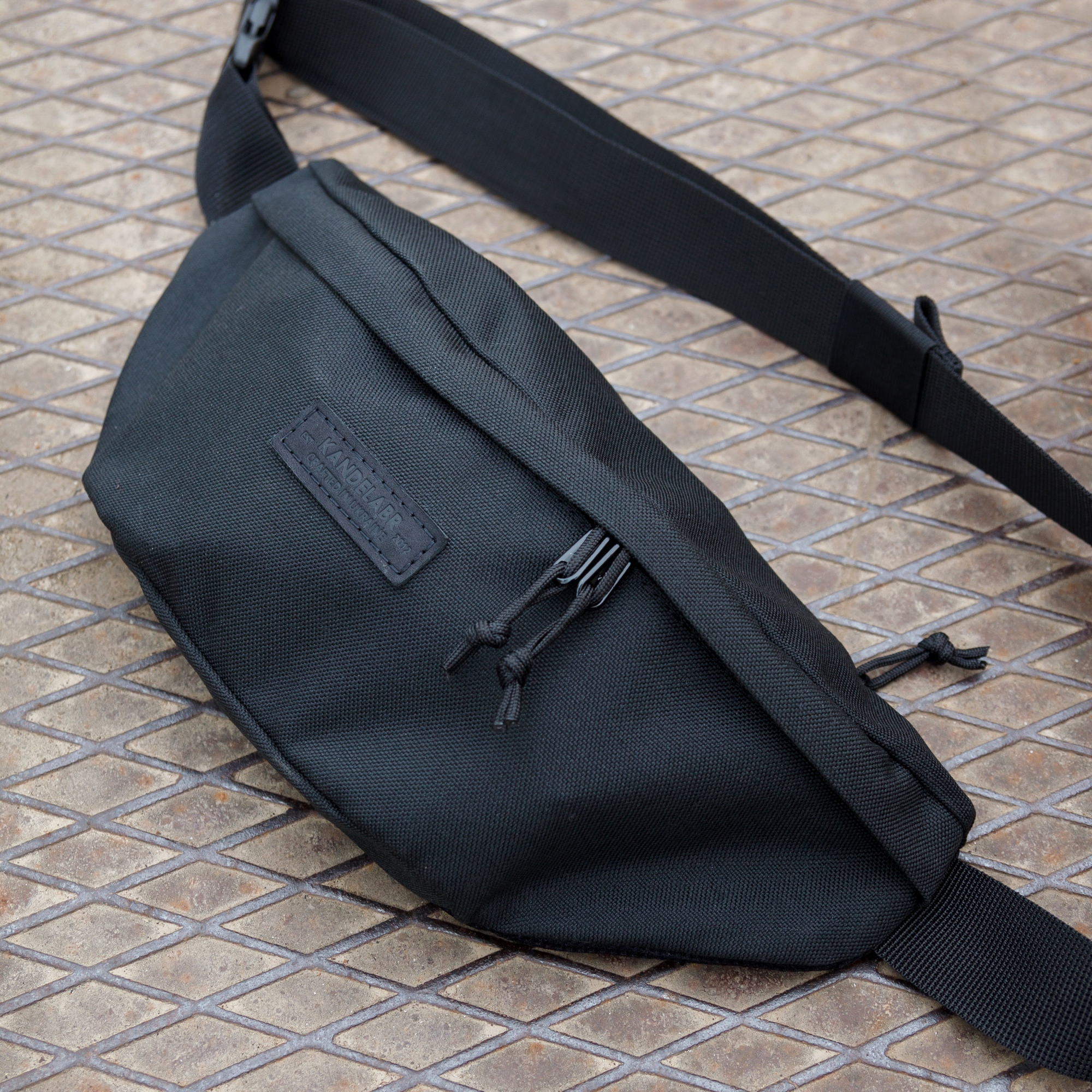 Поясна сумка Hip Pack Large Black