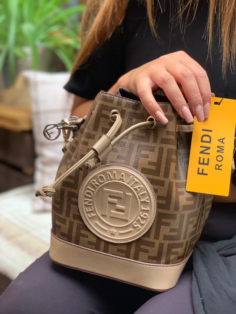 Бежевая Сумка Fendi Mon Tresor 2в1 7214