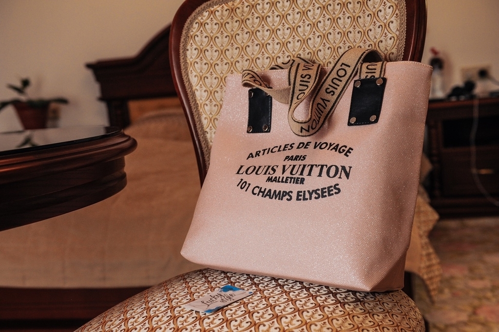 Тканевая Сумка Шоппер Louis Vuitton Розовая 0242