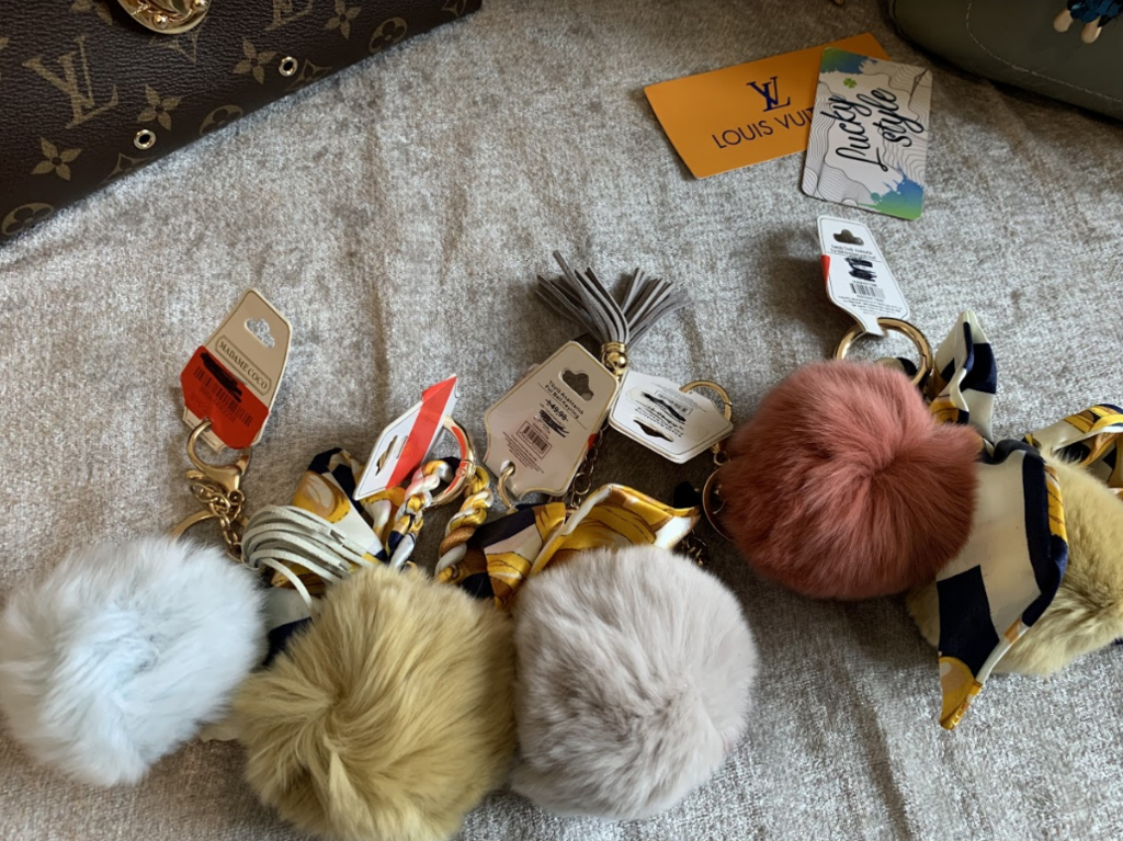 Натуральный мех Брелок 3122