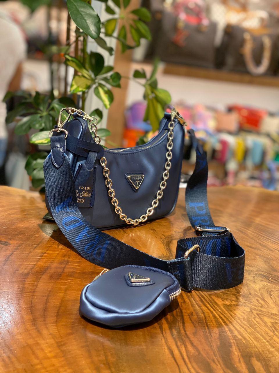 Prada Re-Edition 2005 синий цвет 51231