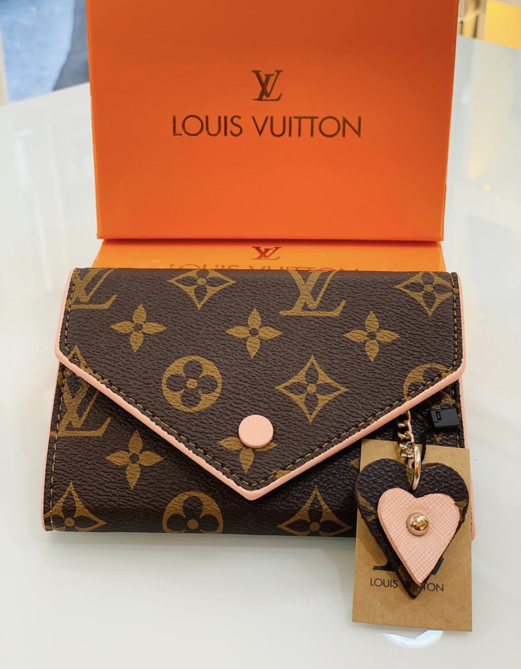 Кошелек Zoe с розовой вставкой 51243