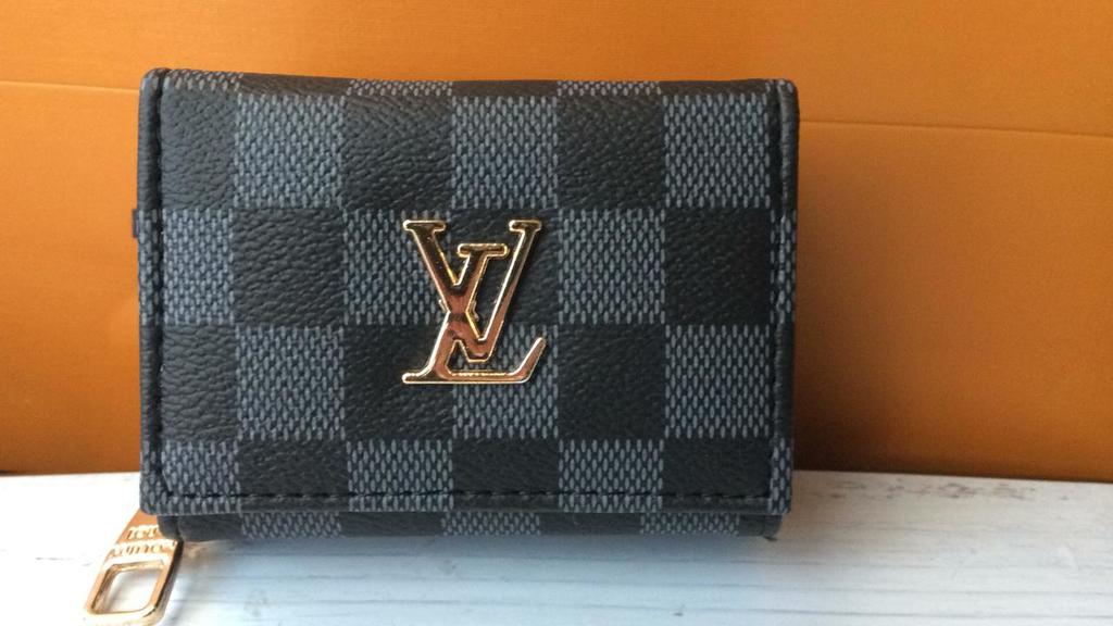 Кошелёк маленький раскладной LV серая клетка 51264