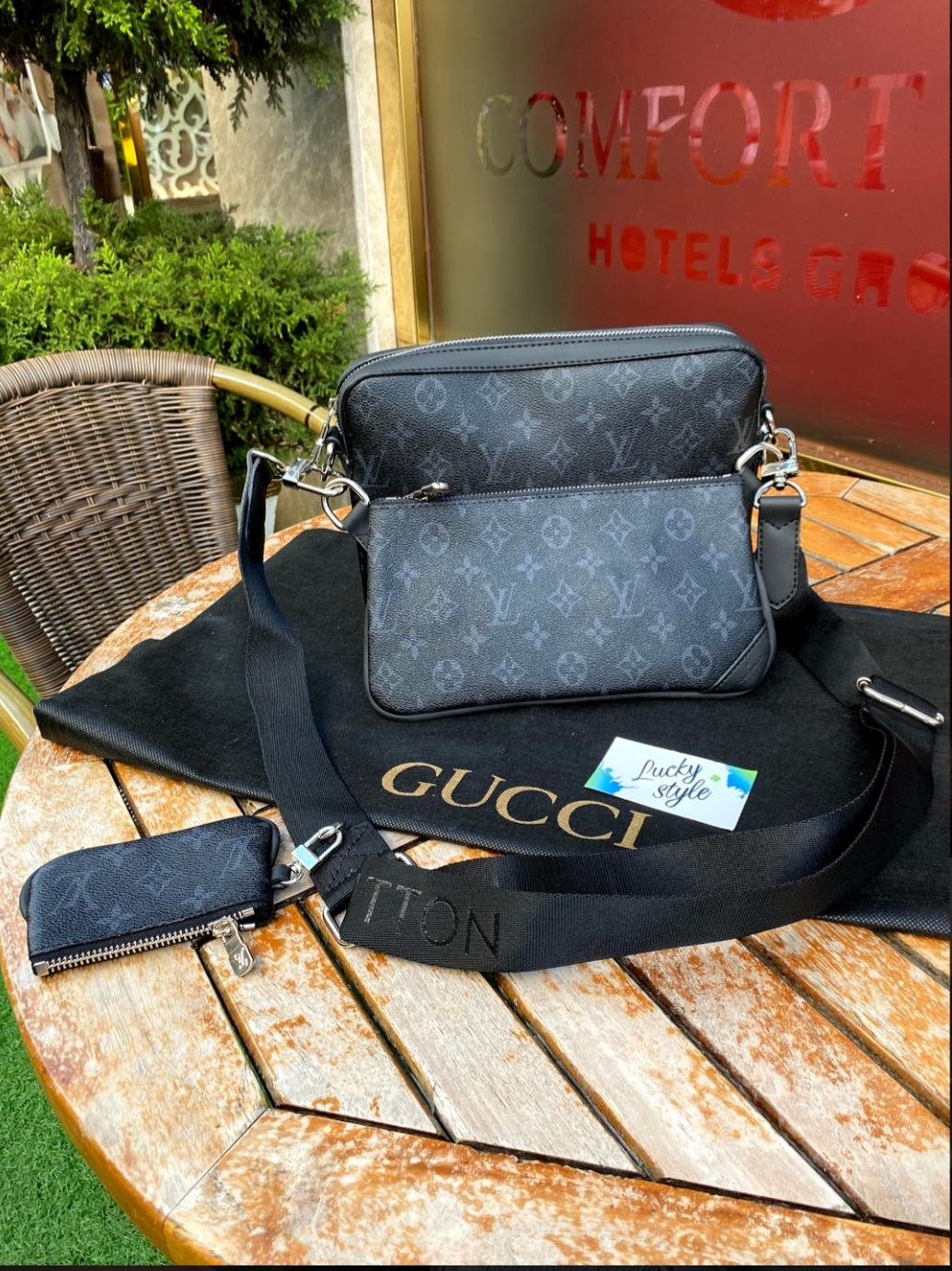 Сумка Trio Messenger Monogram Louis Vuitton для мужчин 60017