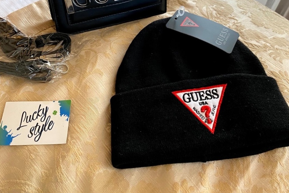 Шапка Guess унисекс 60031