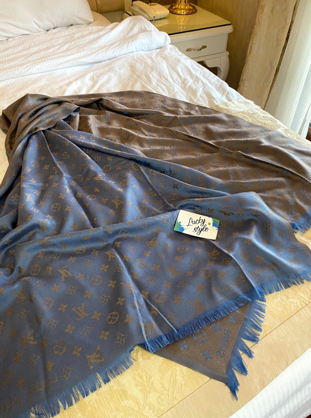 Шаль LV neo-Classic 60055