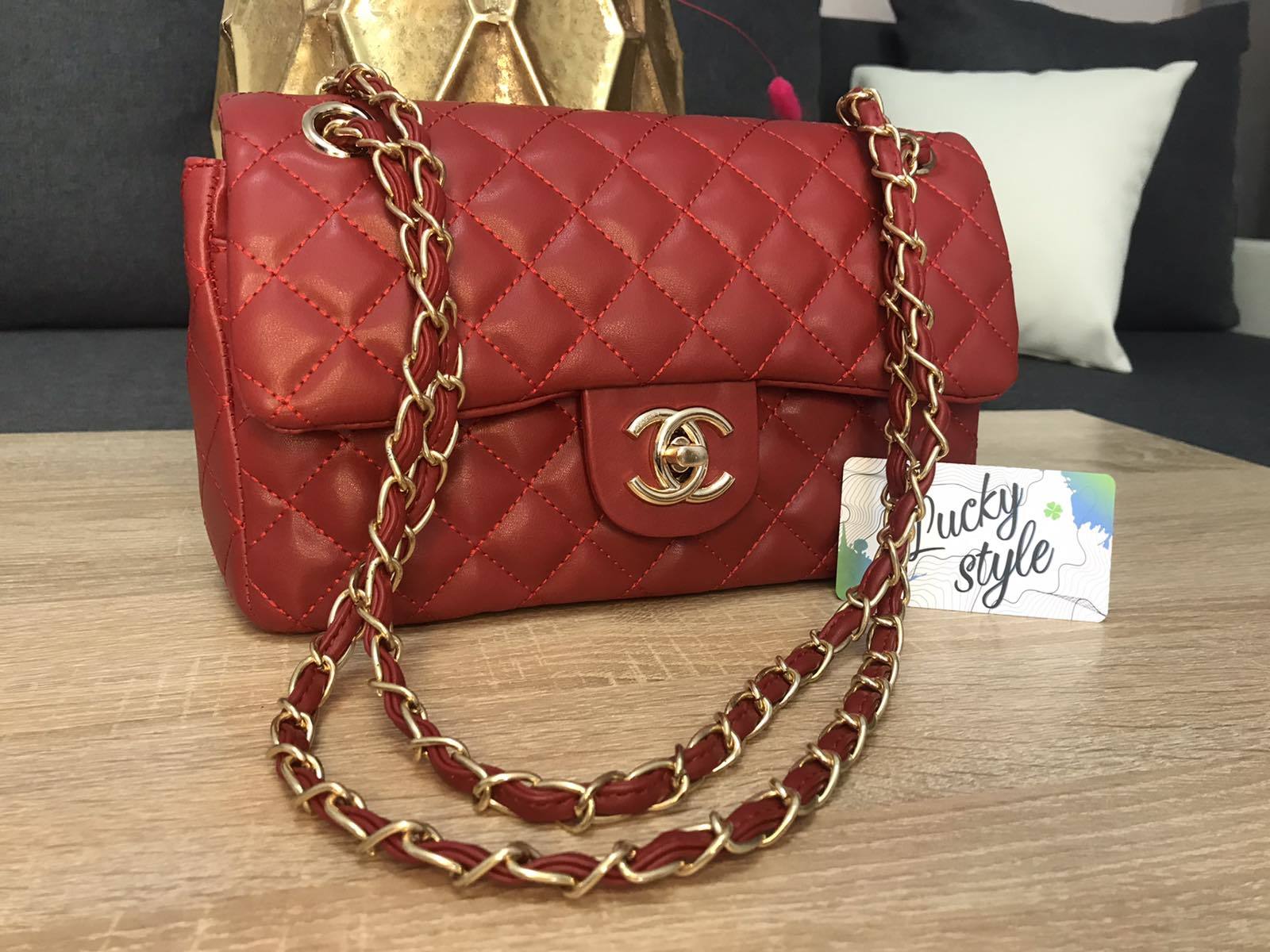 Сумки середні > Классика Chanel красная 25см 51280 купити в