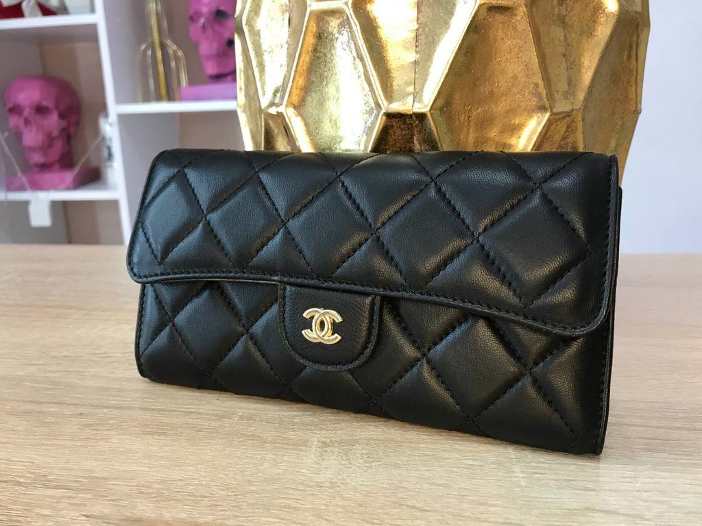 Кожаный кошелек Chanel 2852