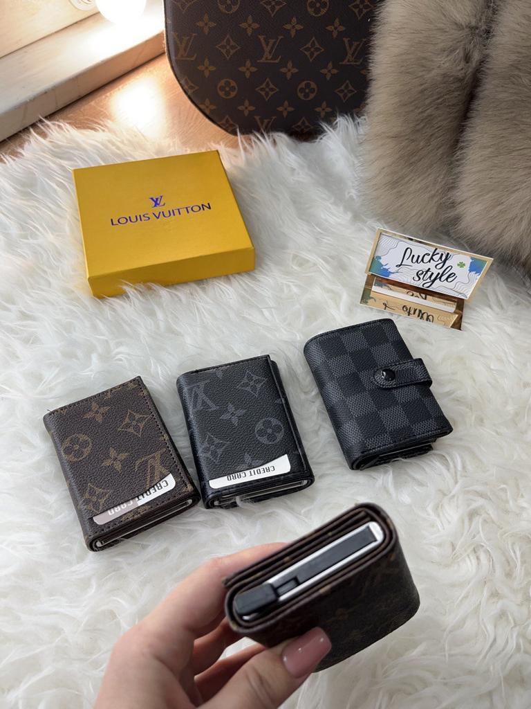 Портмоне Louis Vuitton c механическим кардхолдером Микс расцветок 60112