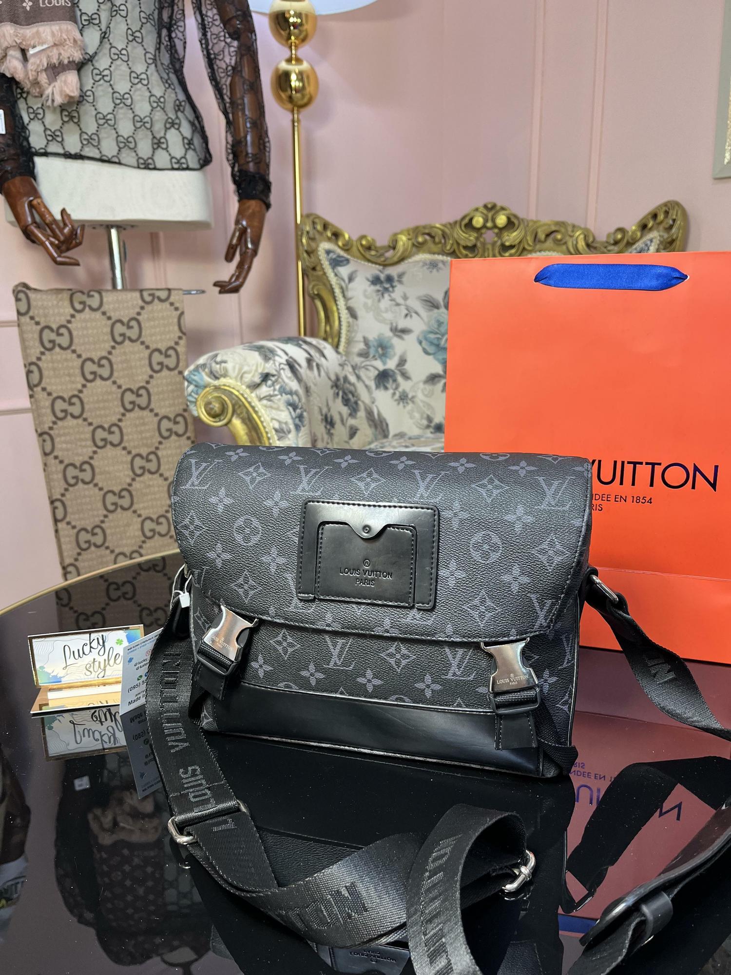 Мессенджер Louis Vuitton voyager 421412421