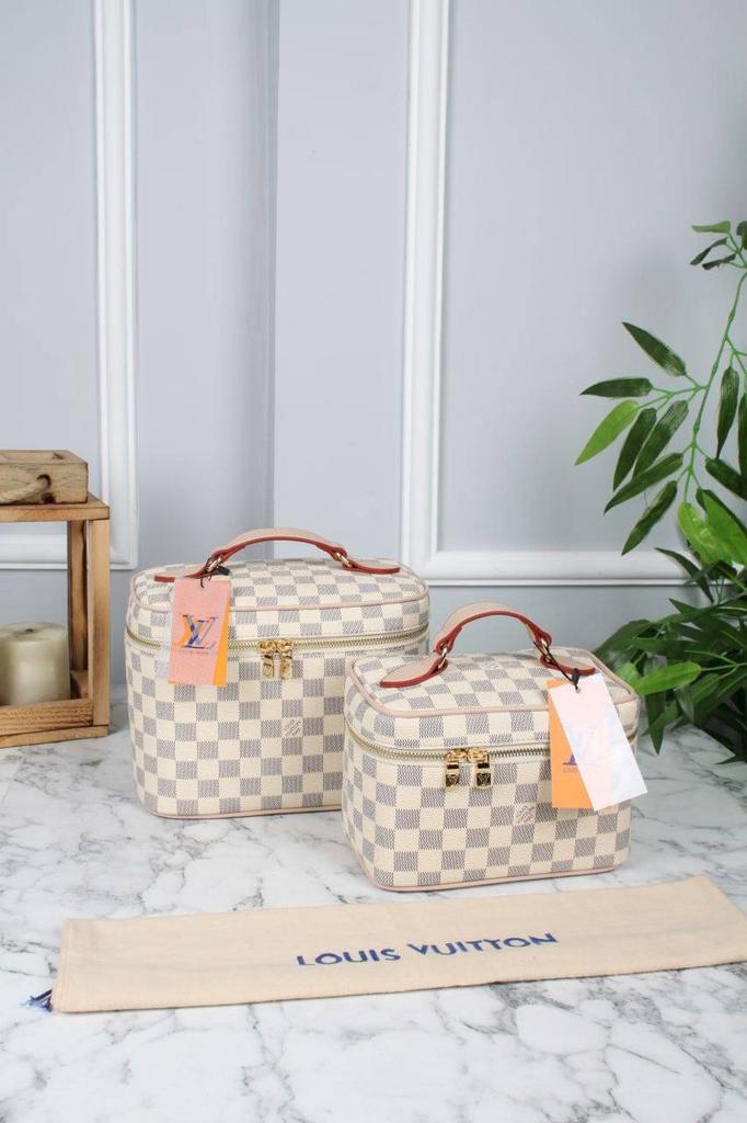 Louis Vuitton nice mini Toiletry Pouch маленькая косметичка белая клетка  +съёмный ремень6436463643