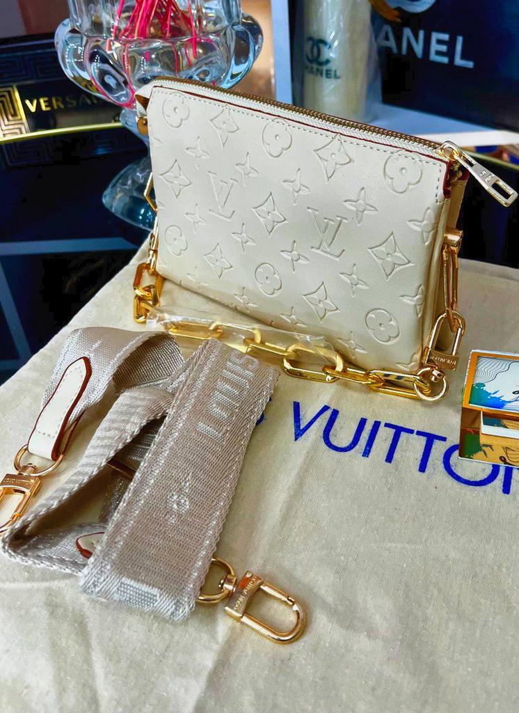 LOUIS VUITTON COUSSIN мини пудра 123531265