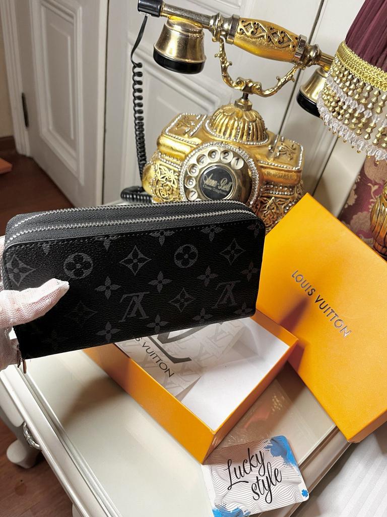 Louis Vuitton черный серый monogram на 2 отдела 545