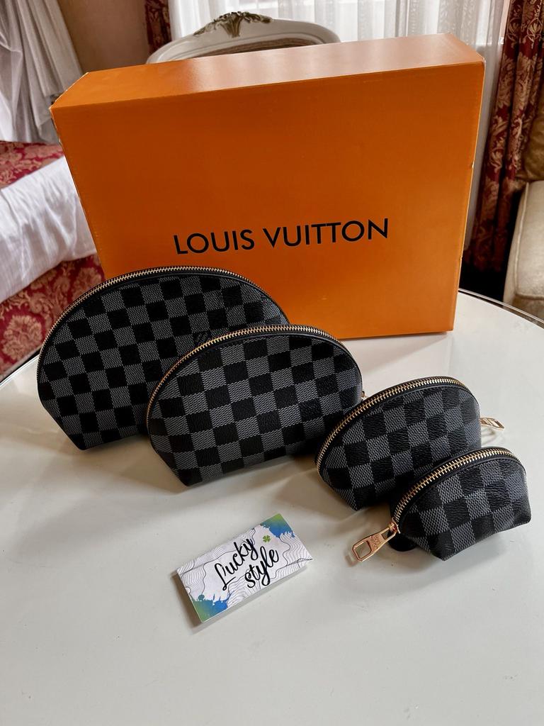 Косметика комплект 4 шт серая шашка Louis Vuitton 876