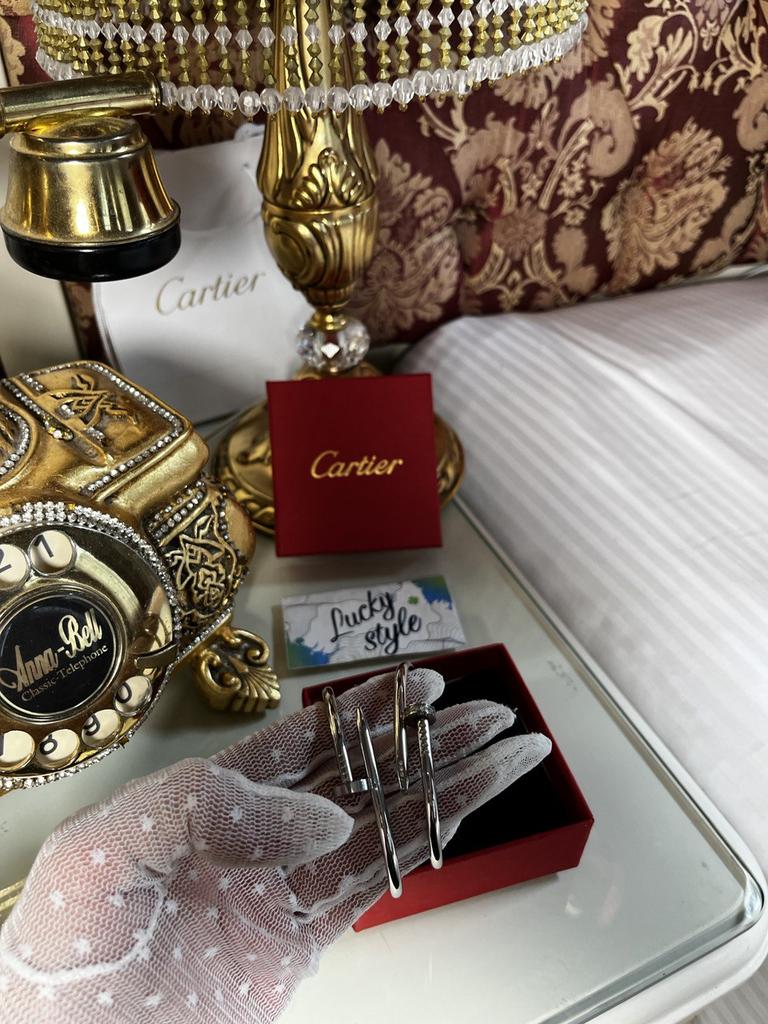 Браслет гвоздь серебро с камнями 8772