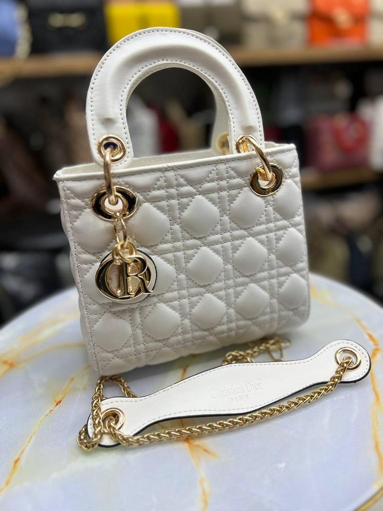 CHRISTIAN DIOR -      Small Lady Dior Bag белая  6436436