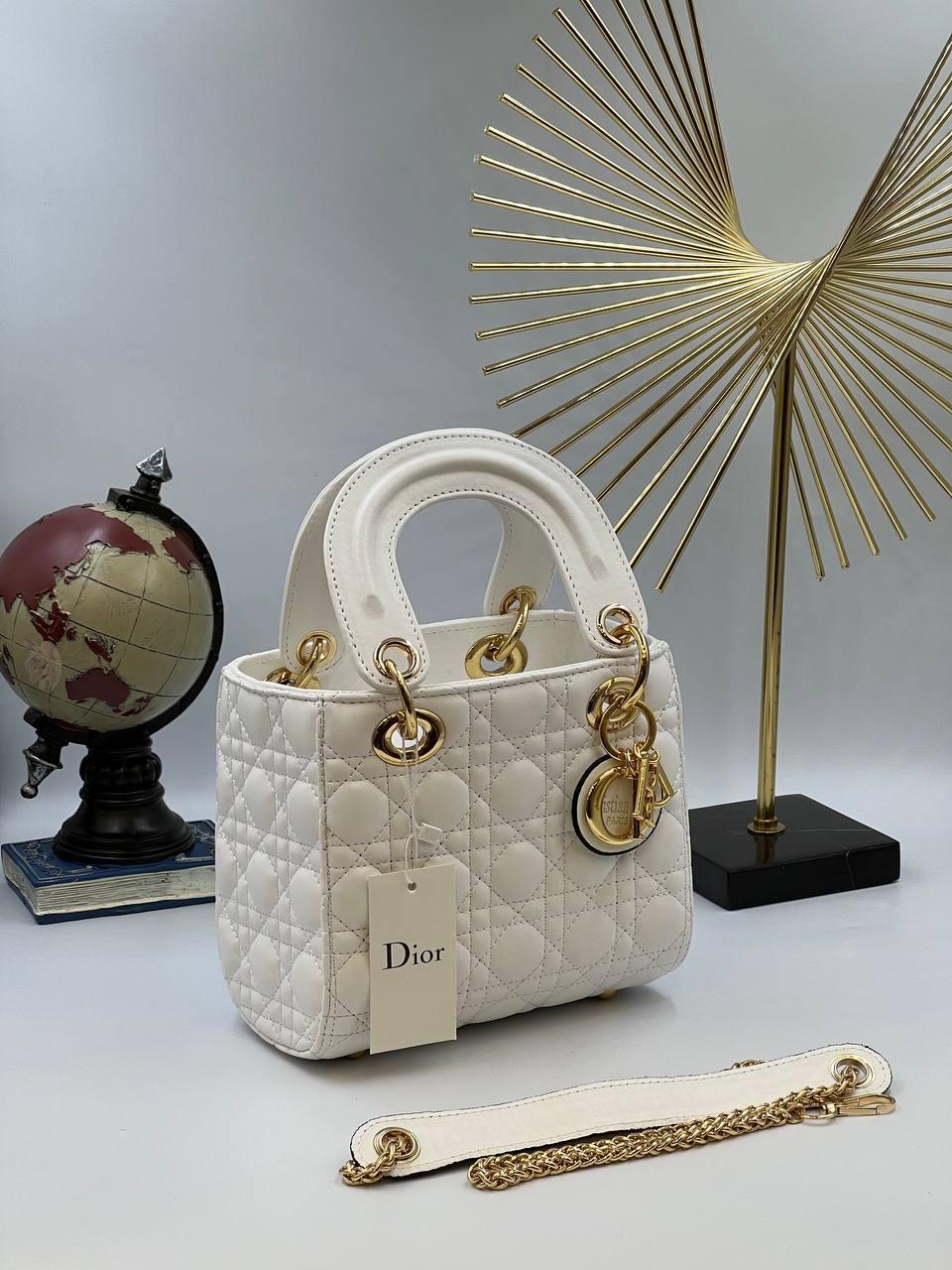 Сумки маленькі > CHRISTIAN DIOR - Small Lady Dior Bag белая