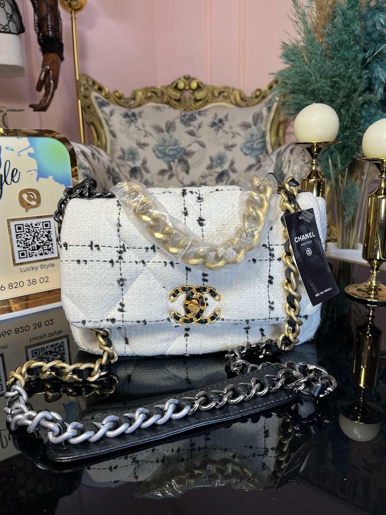 Chanel белая твидовая сумка 75462346