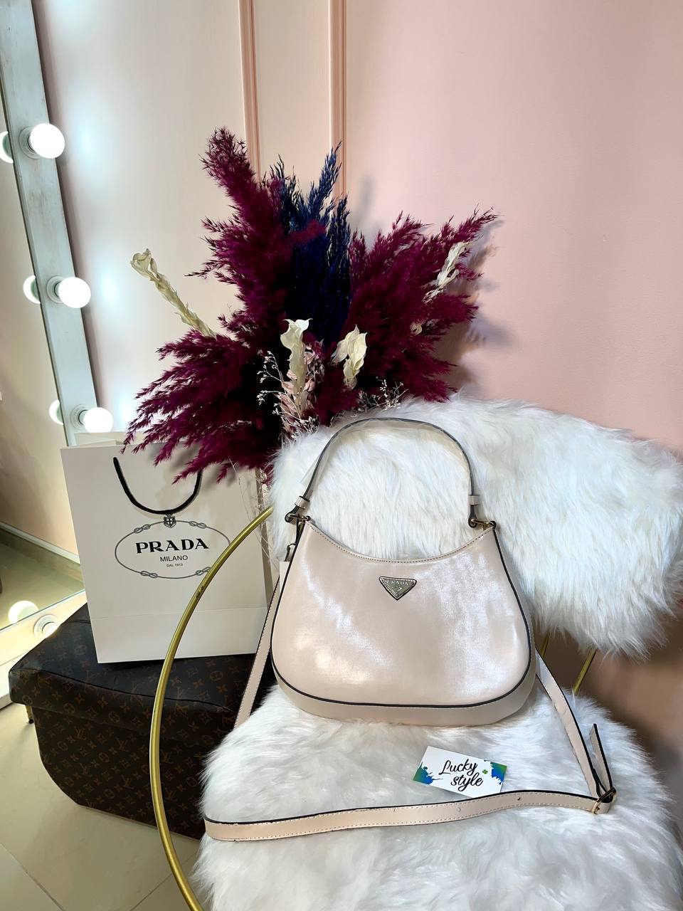 Prada Cleo Brushed бежевая 74332423