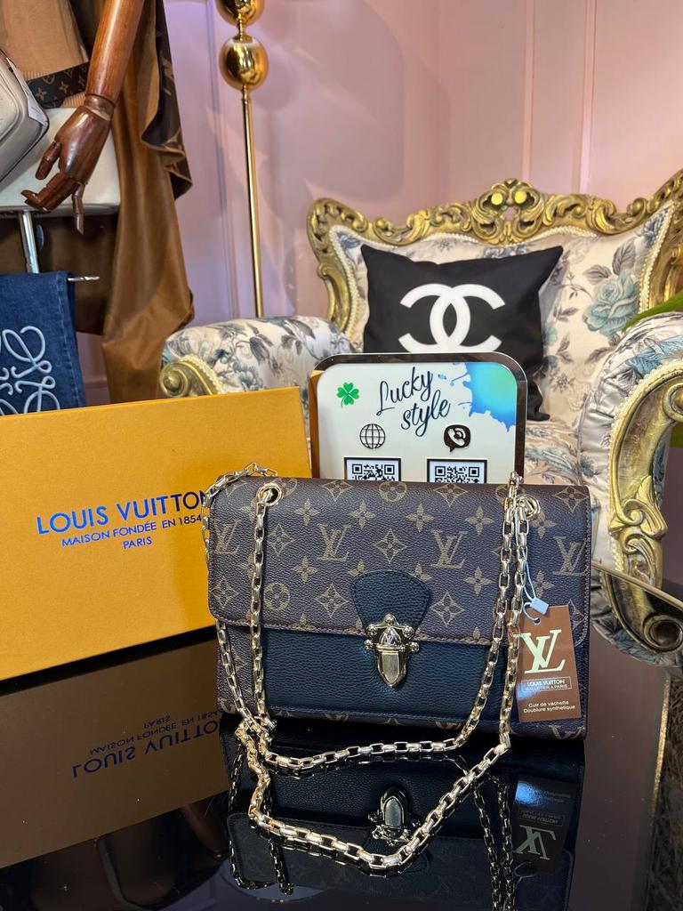 Сумка женская Louis Vuitton Victoria коричневый монограм черная вставка 6634634