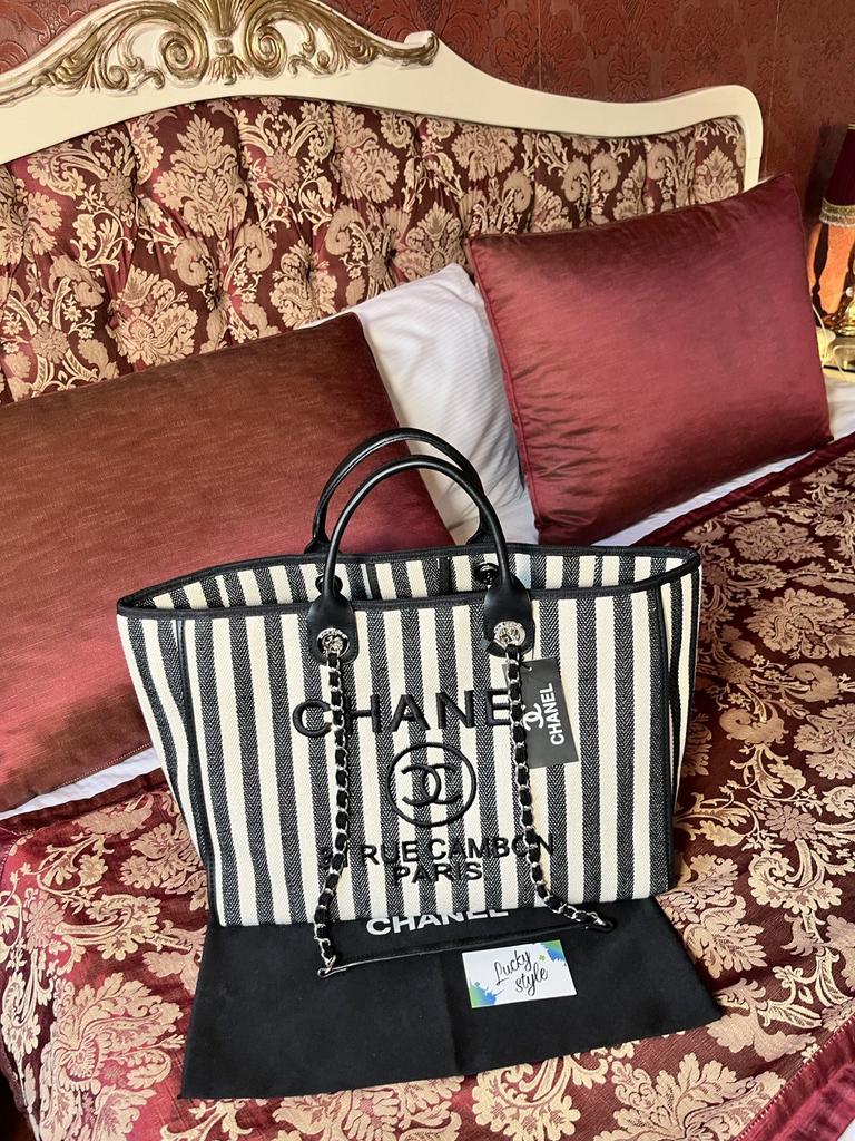 CHANEL - 31 Rue Cambon Maxi Shopping Bag черно-белая сумка  65312412