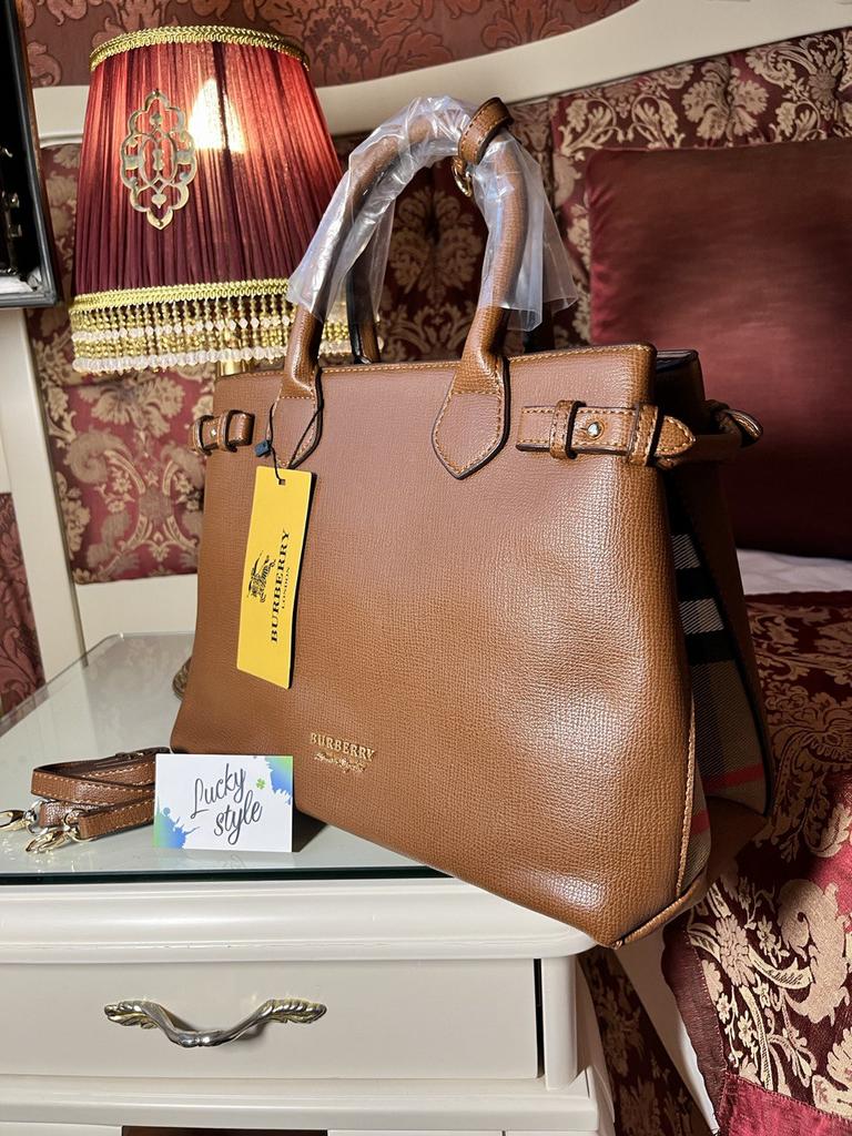 Сумка женская BURBERRY - Medium Banner Bag  6513421