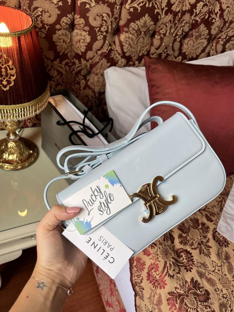 Голубая сумка  CELINE - Triomphe Shoulder Bag In  66547423