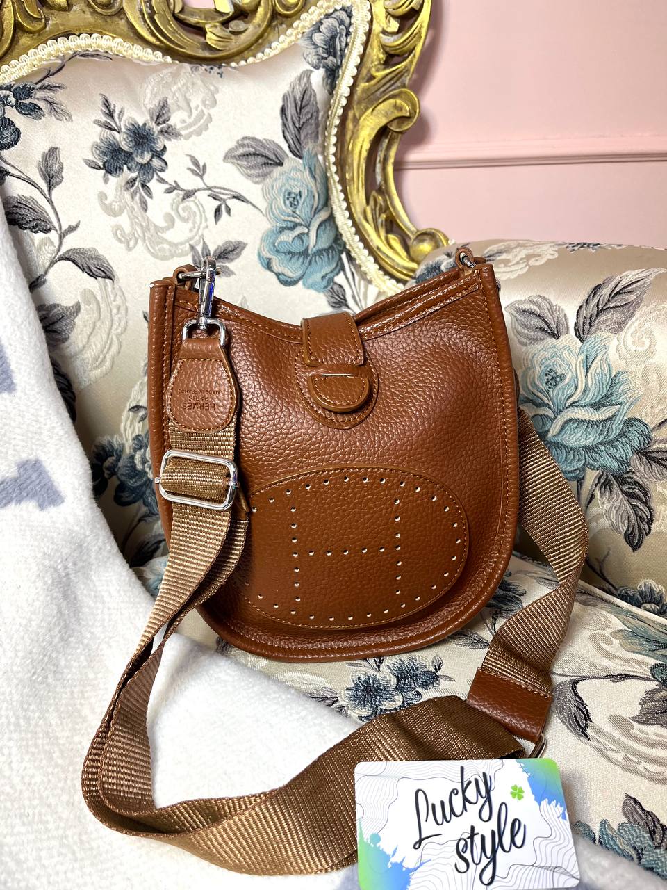 Коричневая сумка HERMES - Evelyne Small 66531241