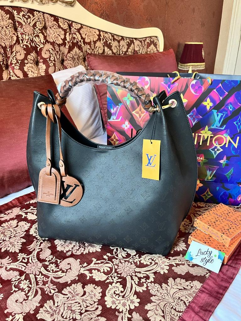 Сумка большая черная LOUIS VUITTON - Carmel 51231246