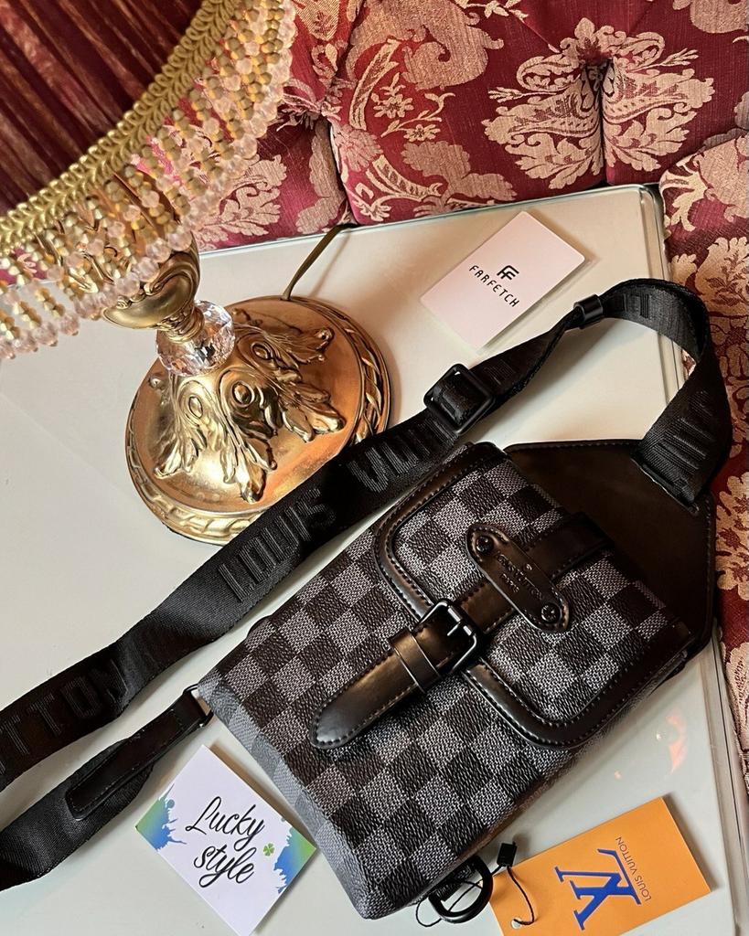 Сумка серая клетка LOUIS VUITTON - Avenue Slingbag 6315125125