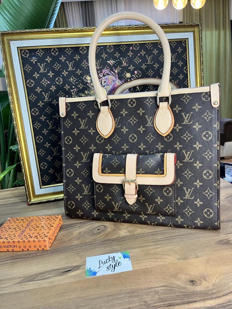 Коричневый LOUIS VUITTON - Lockme Tote MM  66236