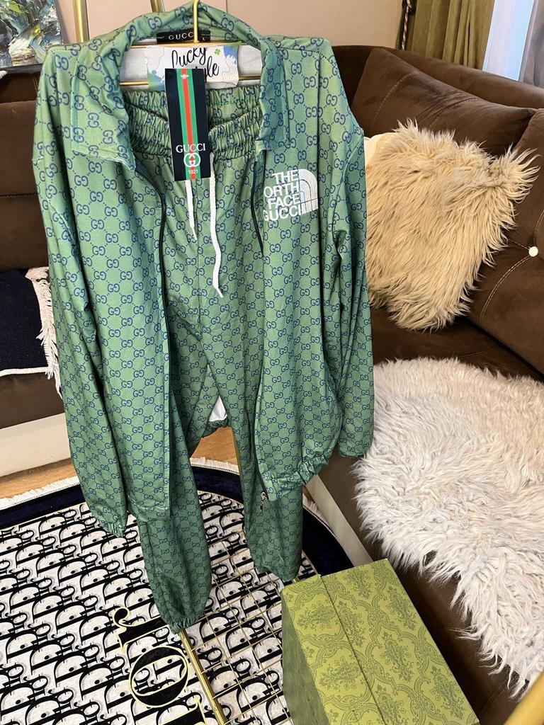 Костюм спортивный зеленый Гучи 663126124